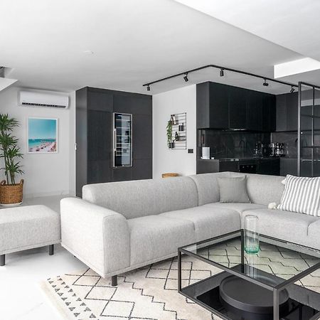 Unique Beachfront Rooftop In Fuengirola By Costarentals - Ref 59 외부 사진