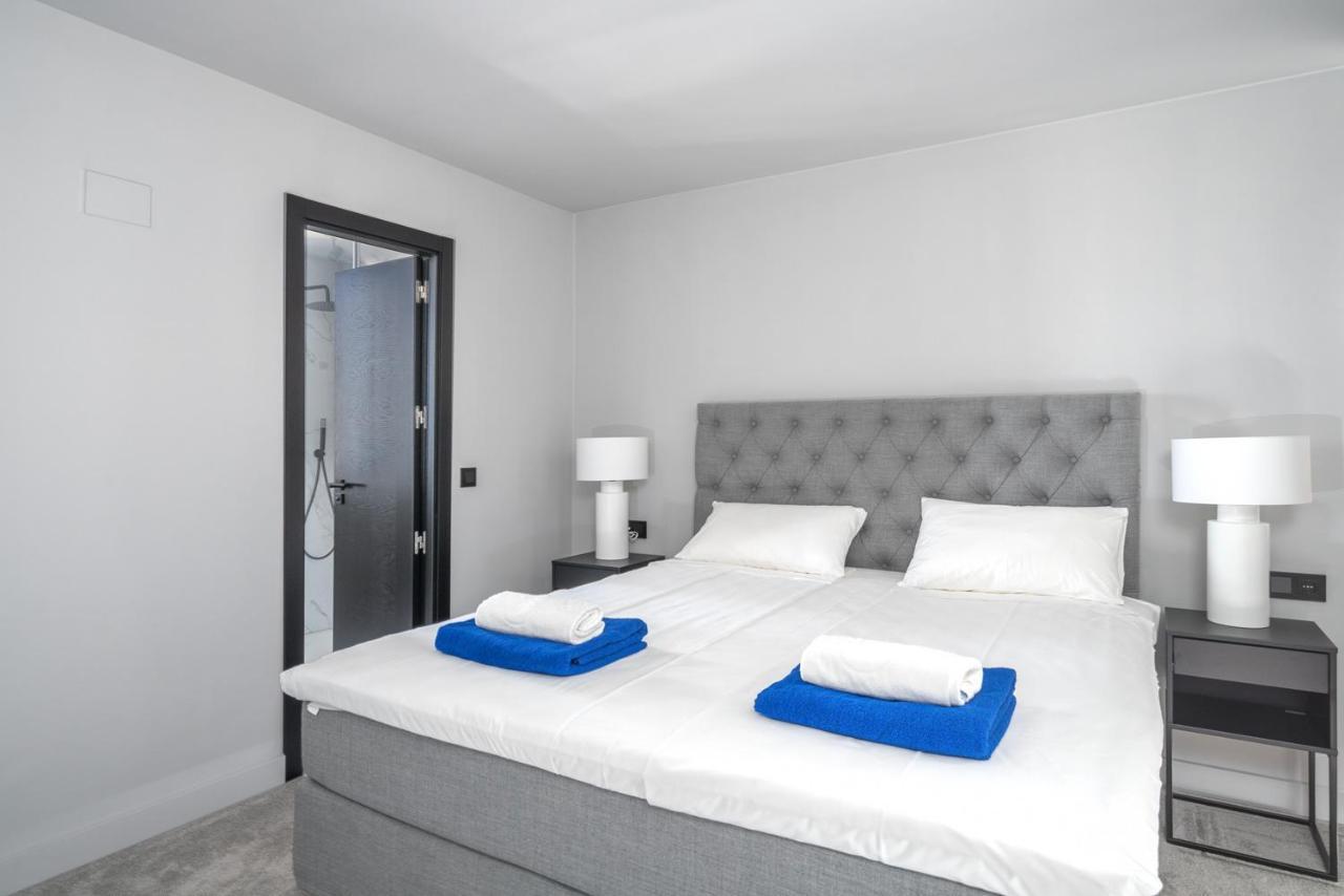Unique Beachfront Rooftop In Fuengirola By Costarentals - Ref 59 외부 사진